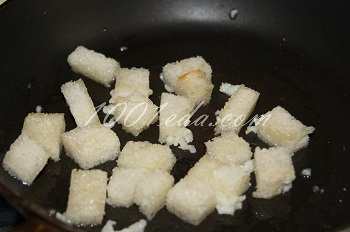 Сырный суп с чесночными сухариками: рецепт с пошаговым фото