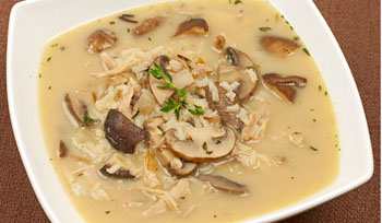 Грибной суп из сушеных грибов с рисом