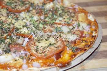 Пицца по-гавайски с ананасом: рецепт с пошаговым фото